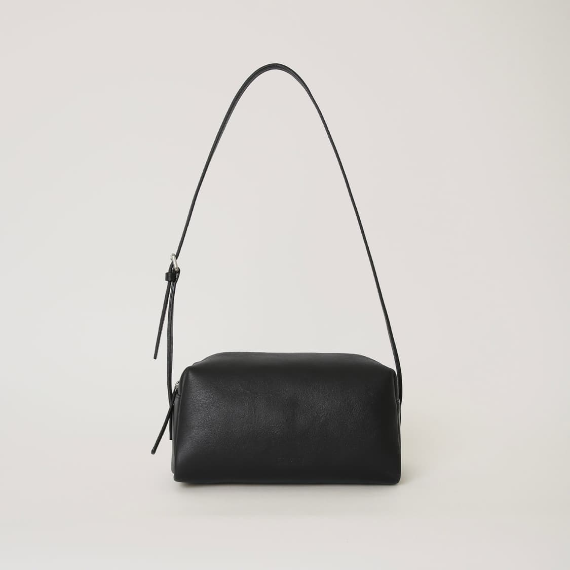 르바) Classic Box Shoulder Bag - Leather  상품이미지3