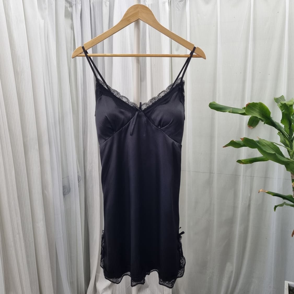 새틴 레이스 슬립 원피스 1952 상품이미지1