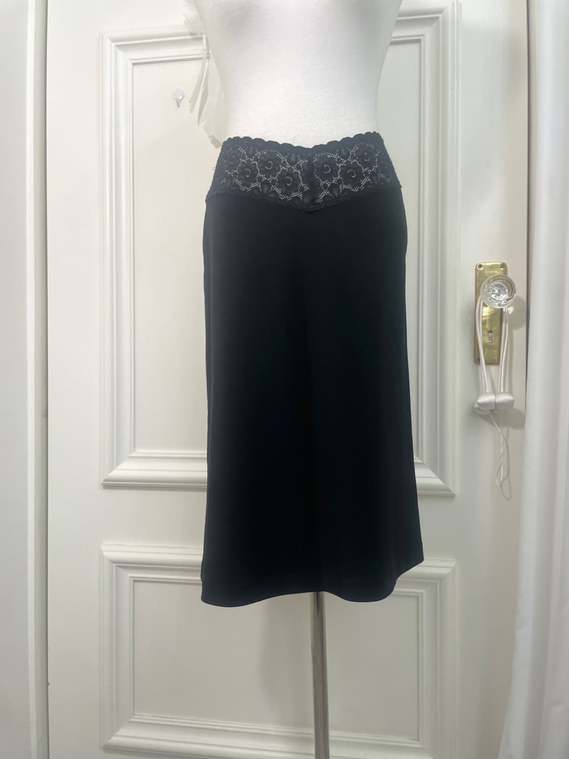 black waist lace midi span skirt 상품이미지5