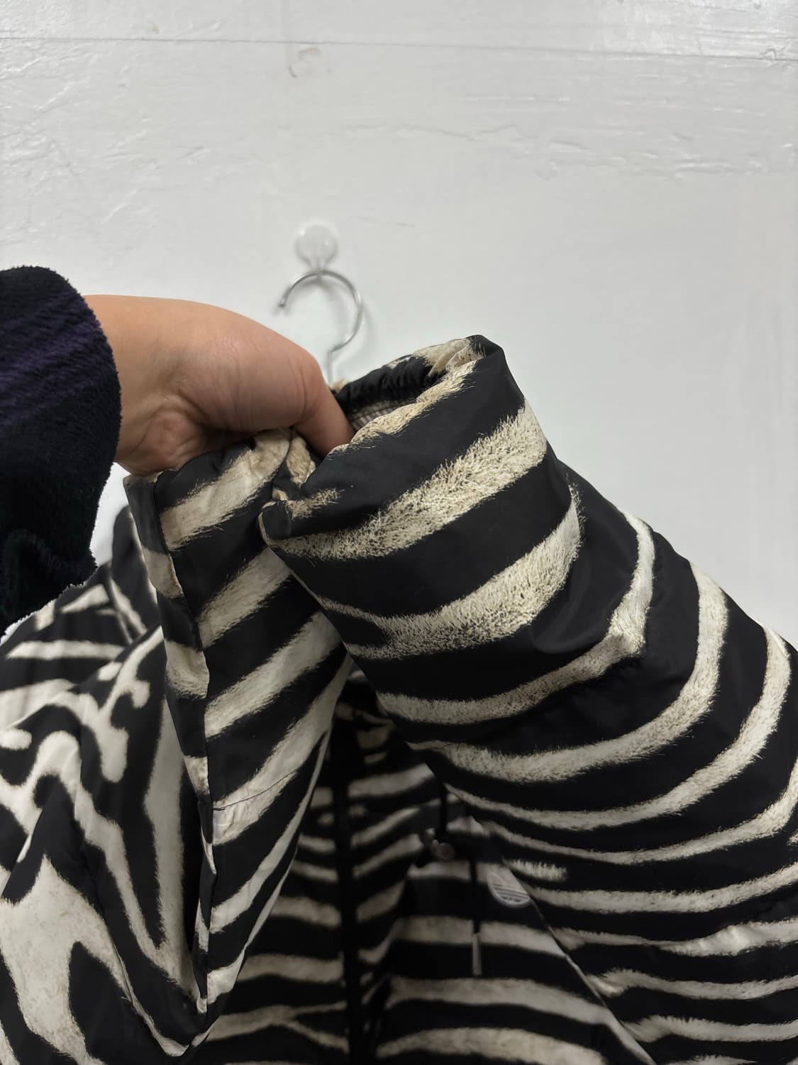 아디다스 패딩점퍼 상품이미지4