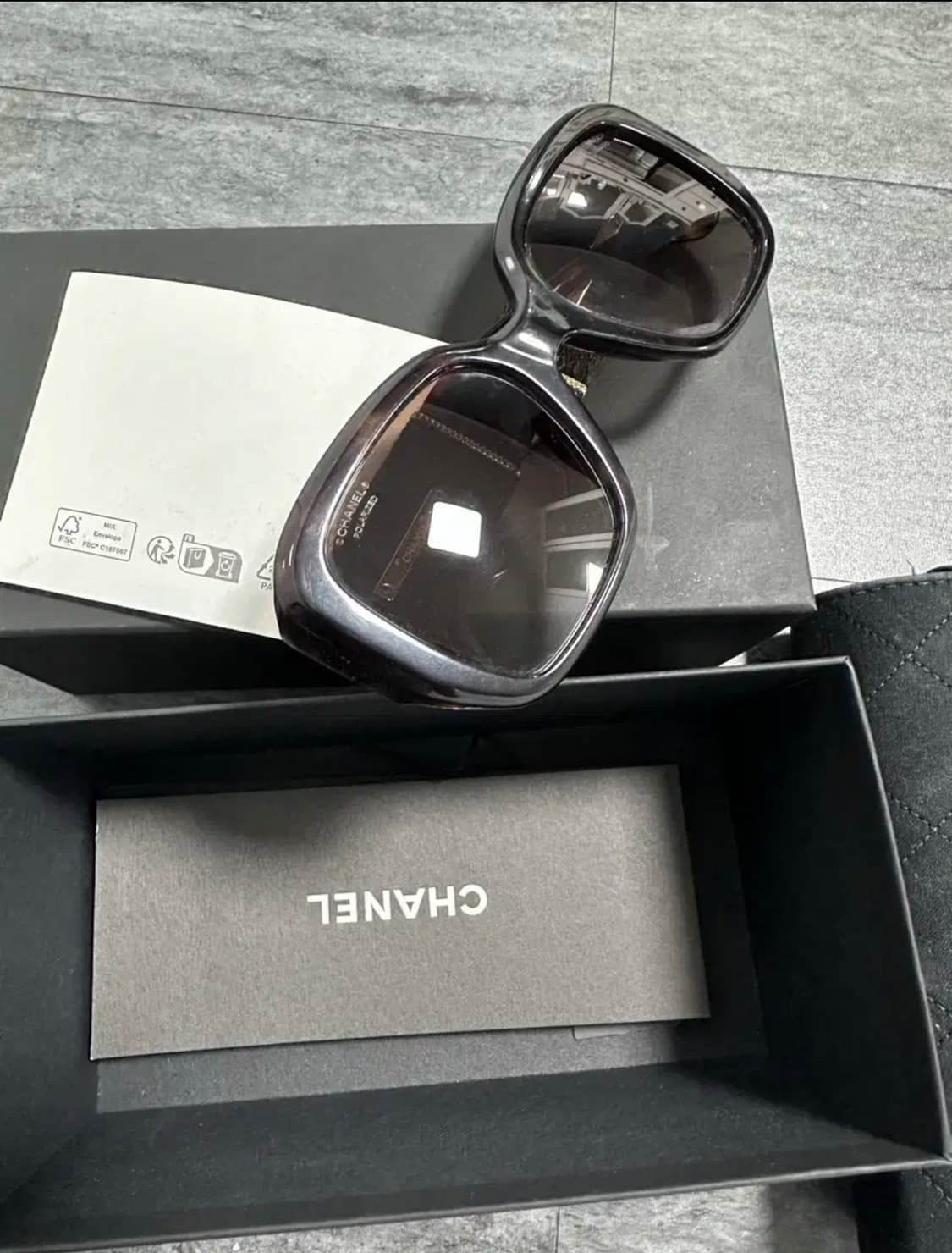 샤넬 스퀘어 프레임 아세테이트 선글라스 상품이미지7