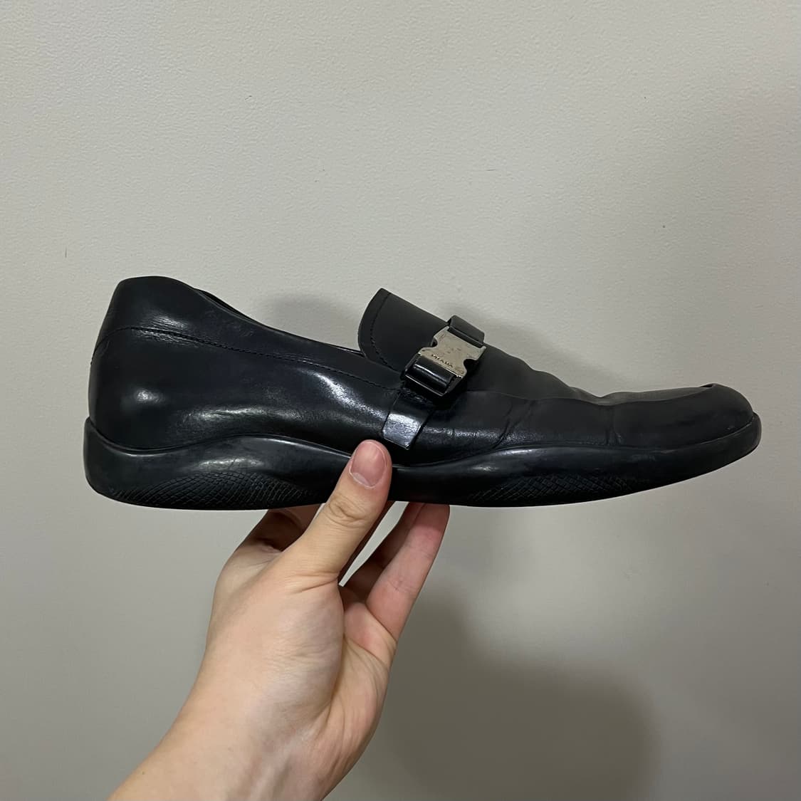 Prada Sports Buckle Loafers 상품이미지4