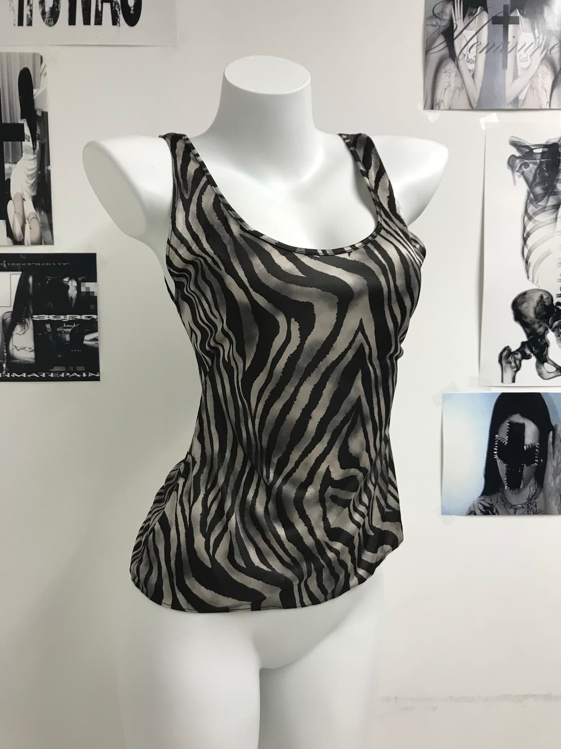 Drapery zebra pattern sleeveless 상품이미지1