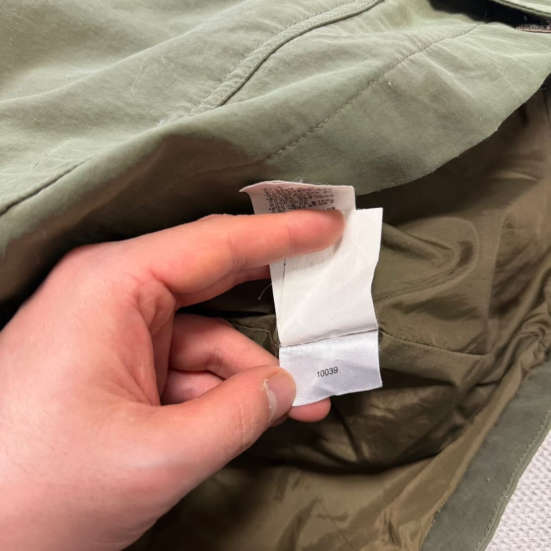 마운틴하드웨어 바람막이 후드 자켓 상품이미지6