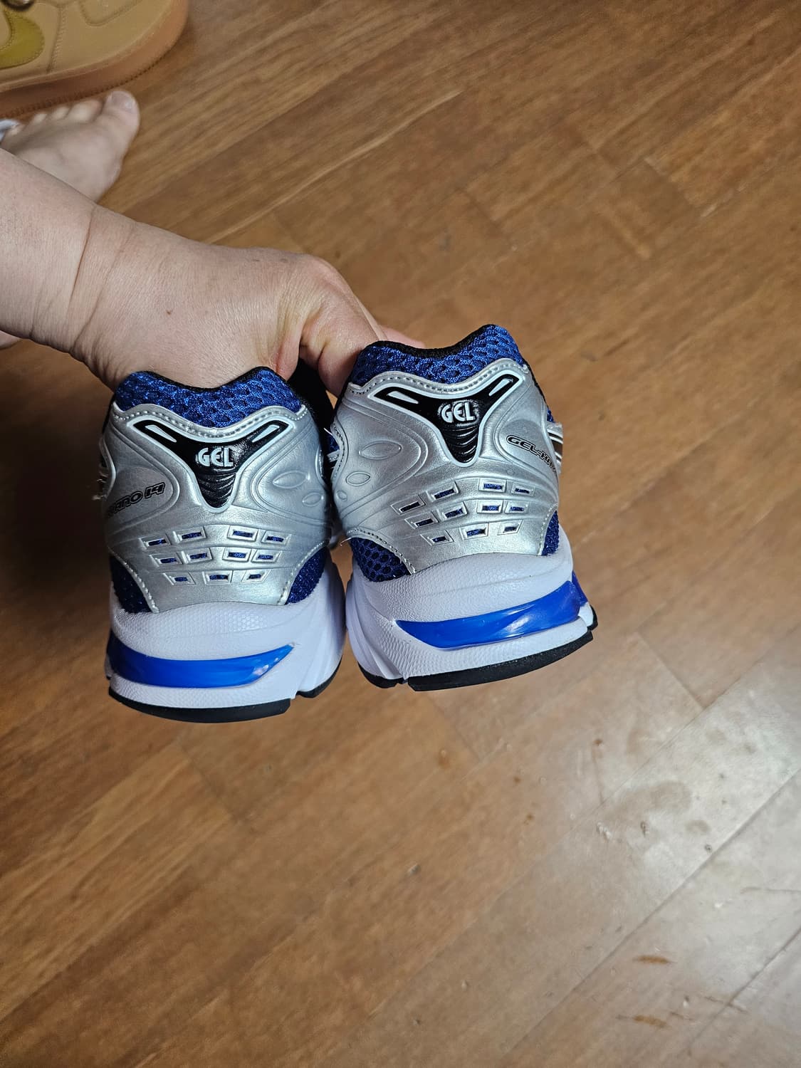 아식스 젤카야노14  285 상품이미지3