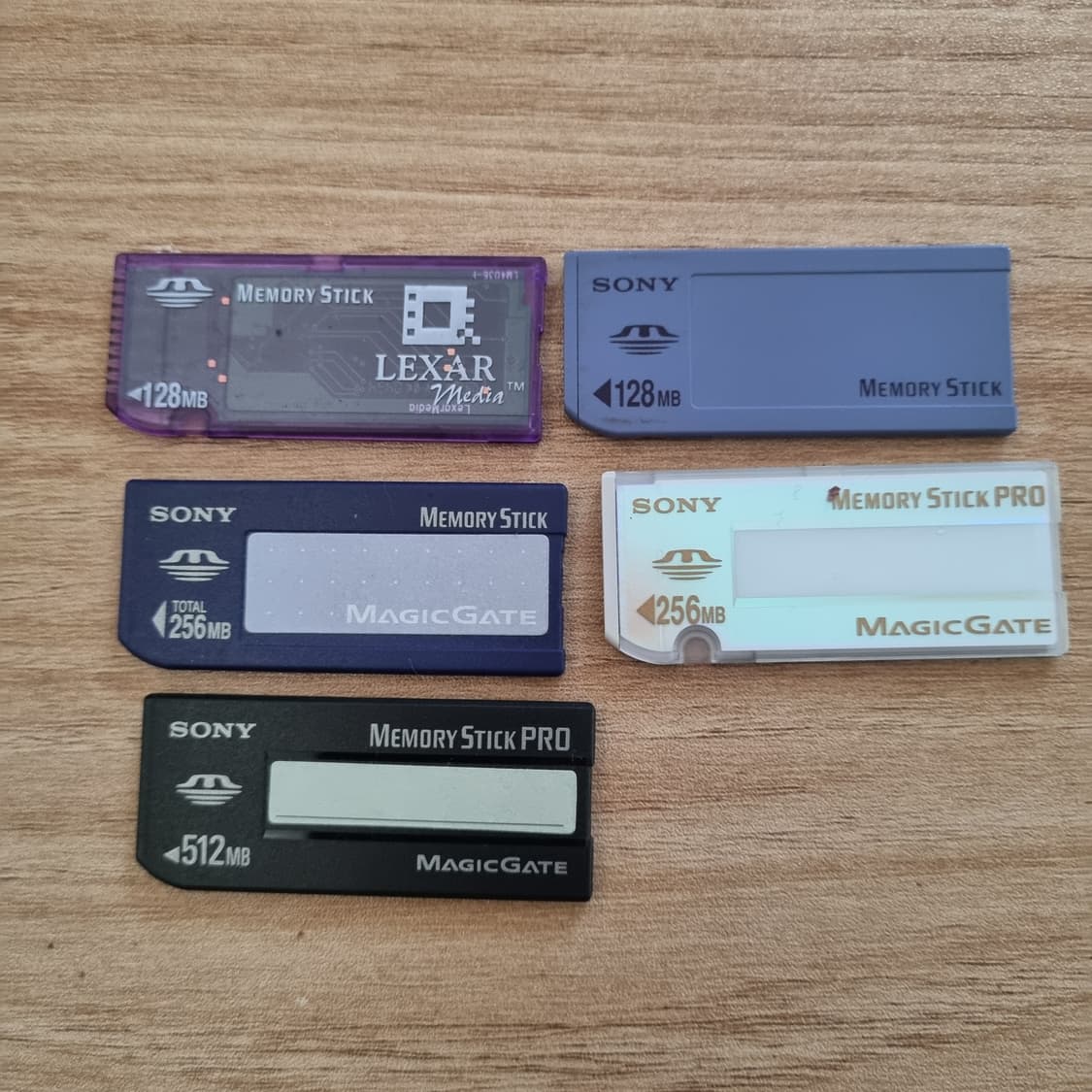 소니 디카 메모리스틱 16 32 64 128 256 디지털카메라메모리카드 상품이미지3