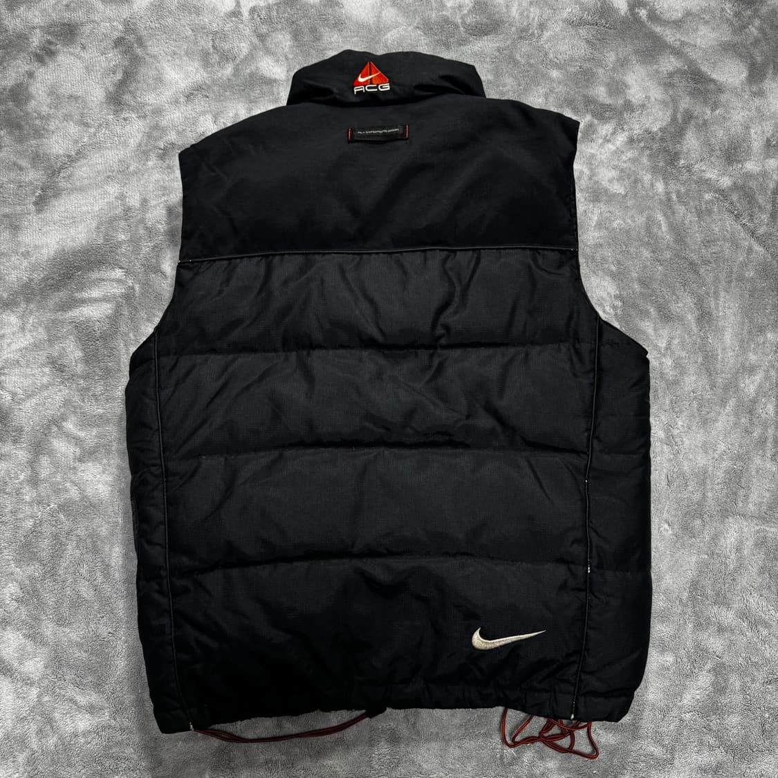 나이키 ACG 조끼패딩 상품이미지2