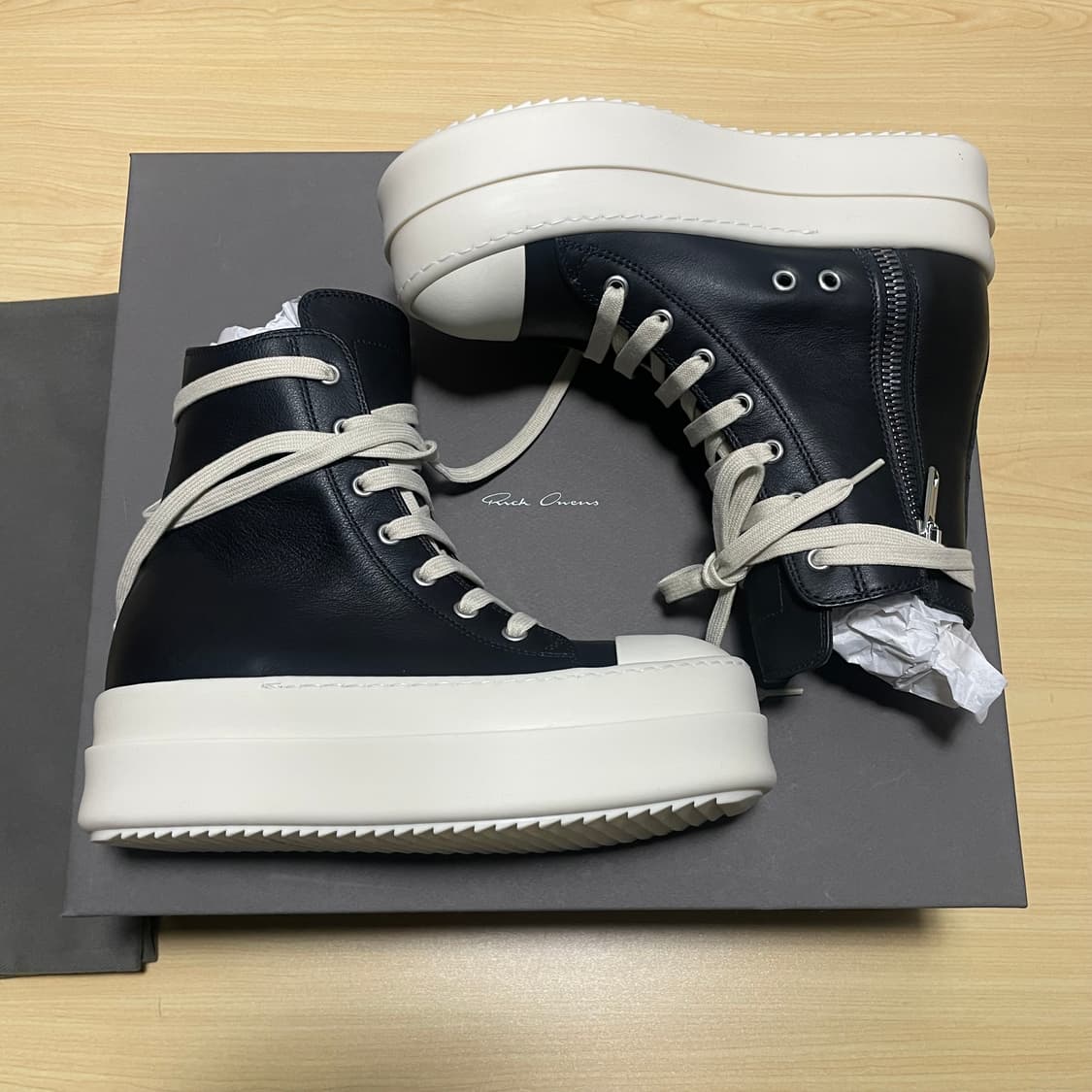 [35,37,38,39,41] 릭오웬스 메가범퍼 라몬즈 블랙 밀크 상품이미지4