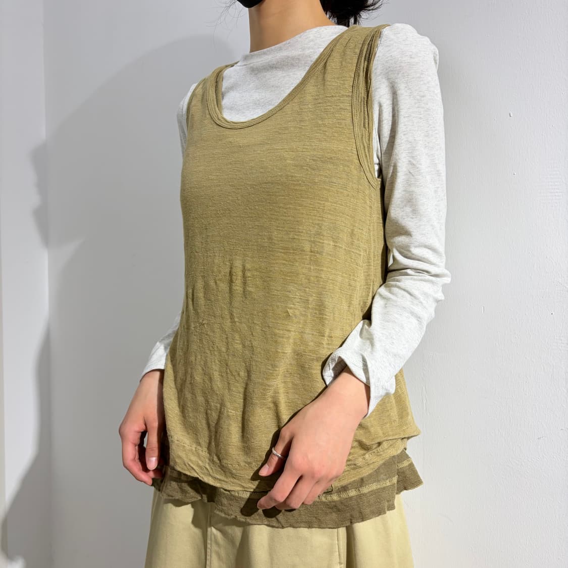 vlas blomme 린넨 레이어드 슬리브리스 민소매 상품이미지1