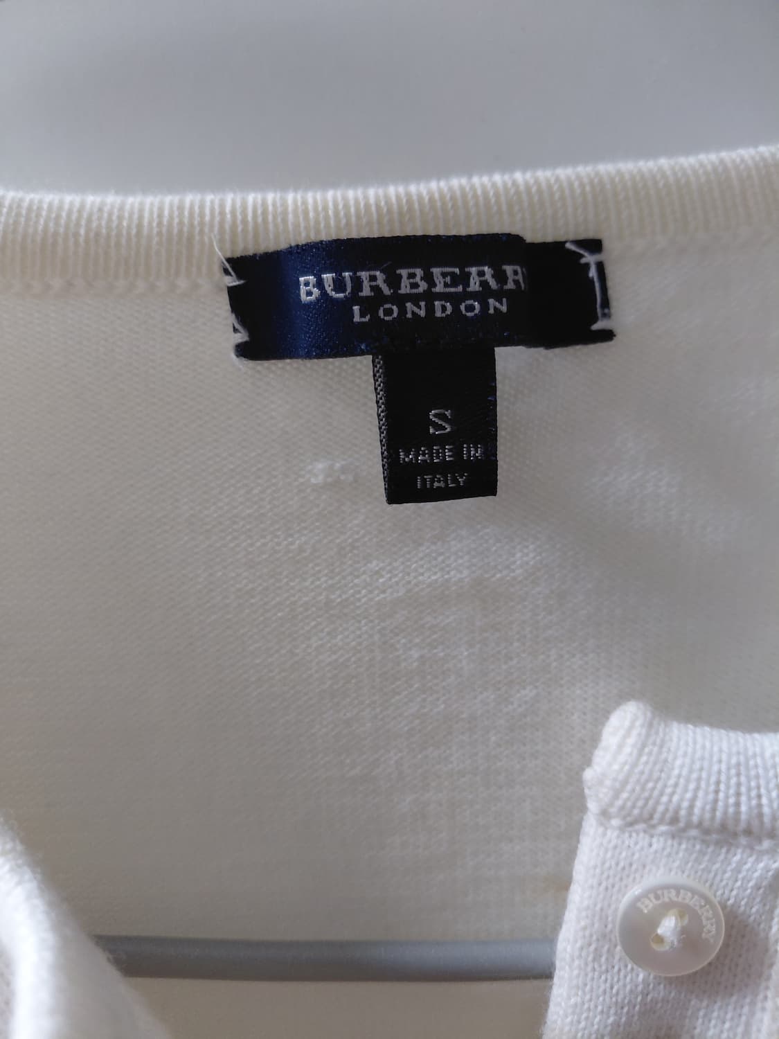 버버리 런던 가디건 화이트  상품이미지2