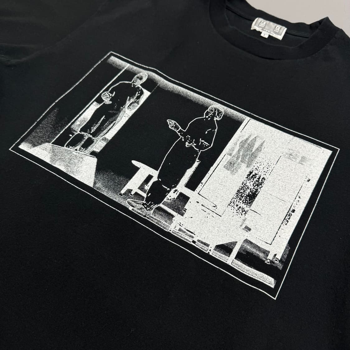 카브엠트(CAVEMPT) 22s 블랙 양면 나염 프린팅 코튼 크루넥 반팔 상품이미지4