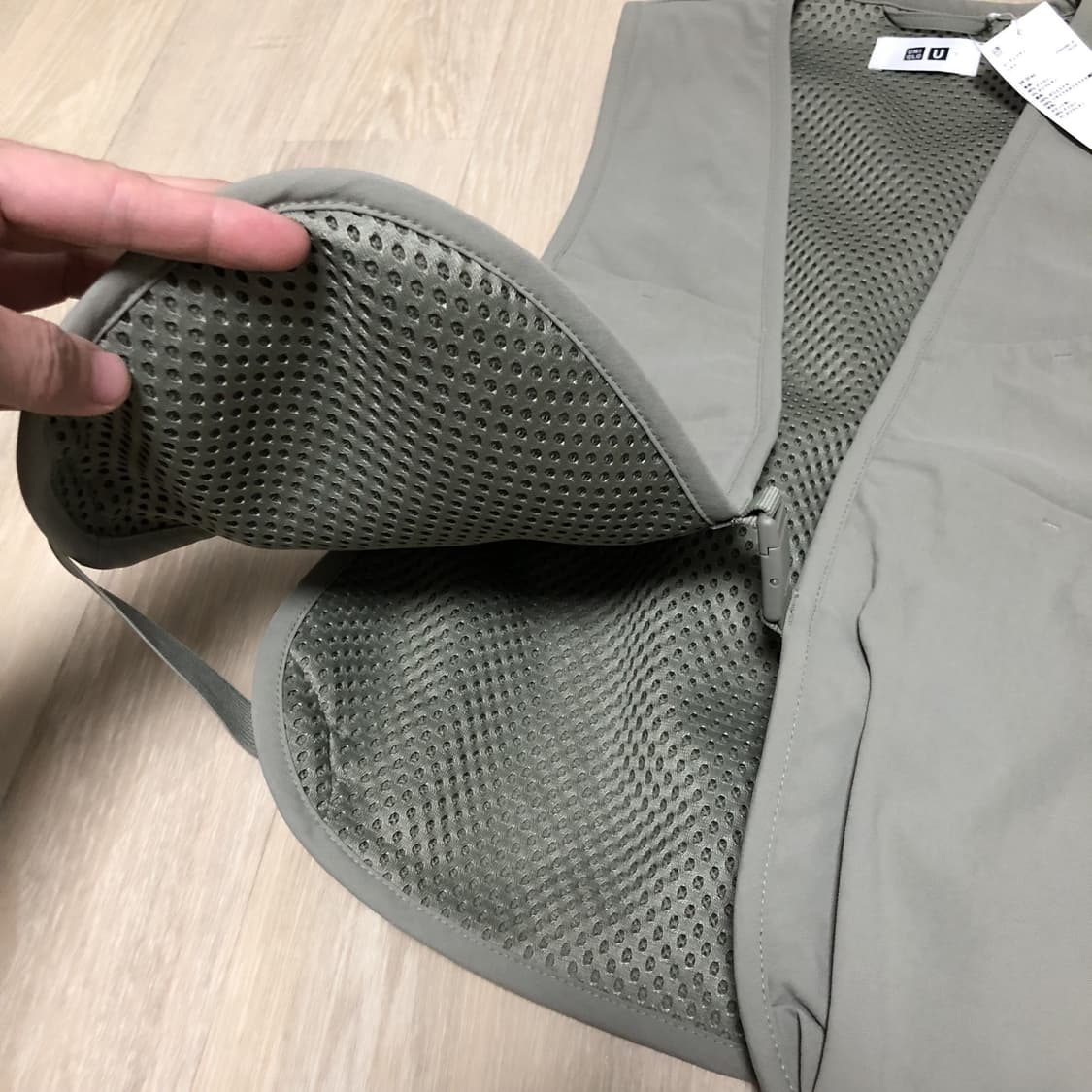 (L) 새상품 유니클로 U 르메르 유틸리티 베스트 그레이 상품이미지7