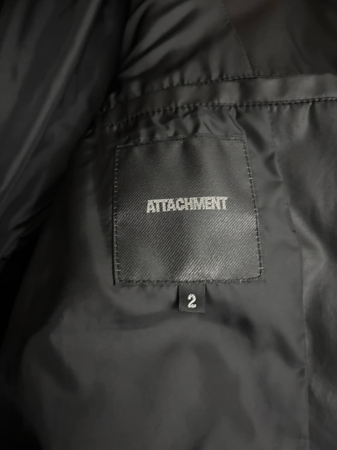 어태치먼트 사선집업 다운 자켓 2 상품이미지5