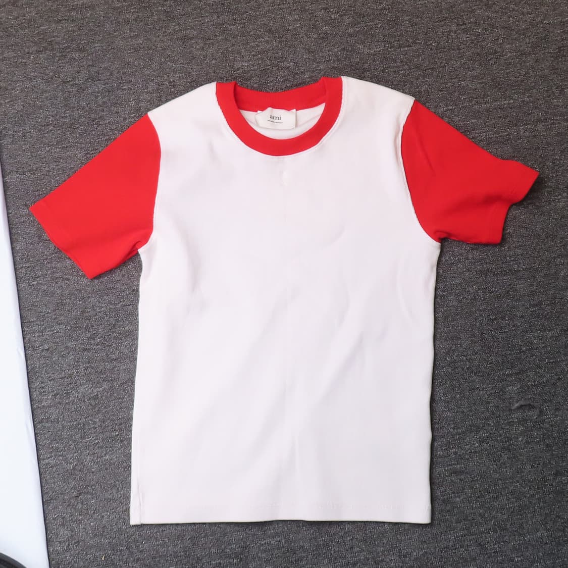 AMI 아미 반팔티 상품이미지1