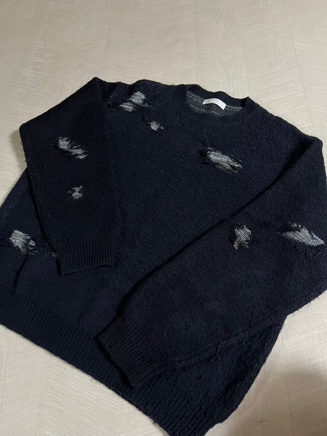 50) 아이엘 데미지 니트 네이비 상품이미지2