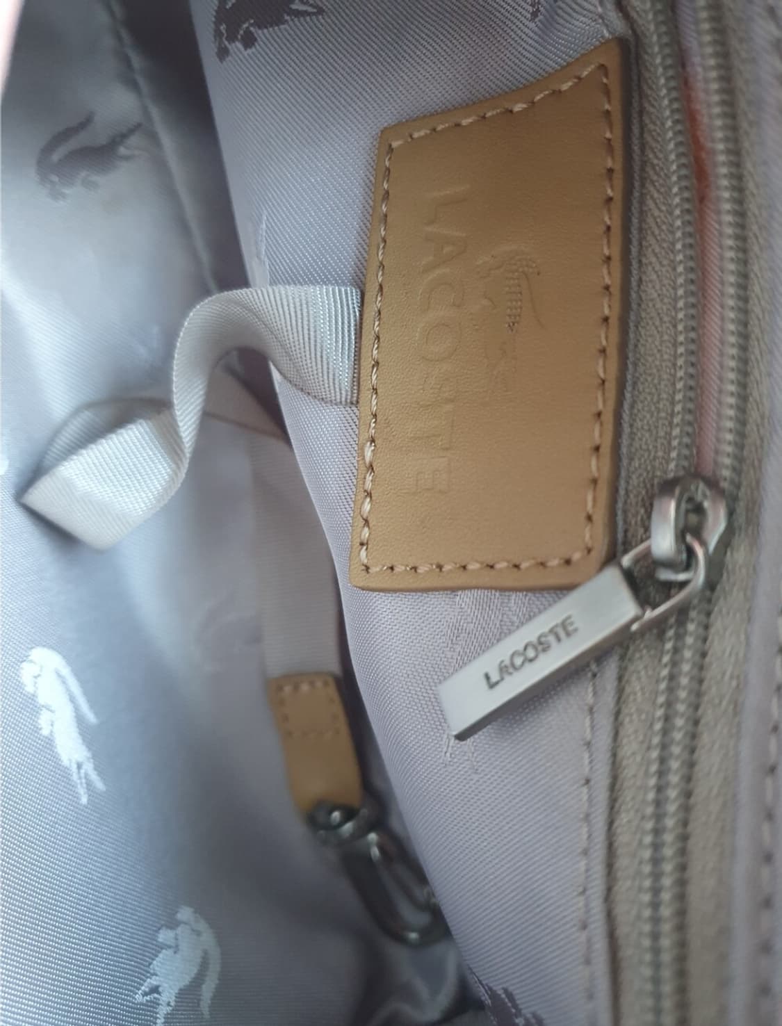 캐주얼 명품 라코스테(정품)큐티 앙증 미니사이즈 배럴원통 숄더백 토드백  상품이미지3