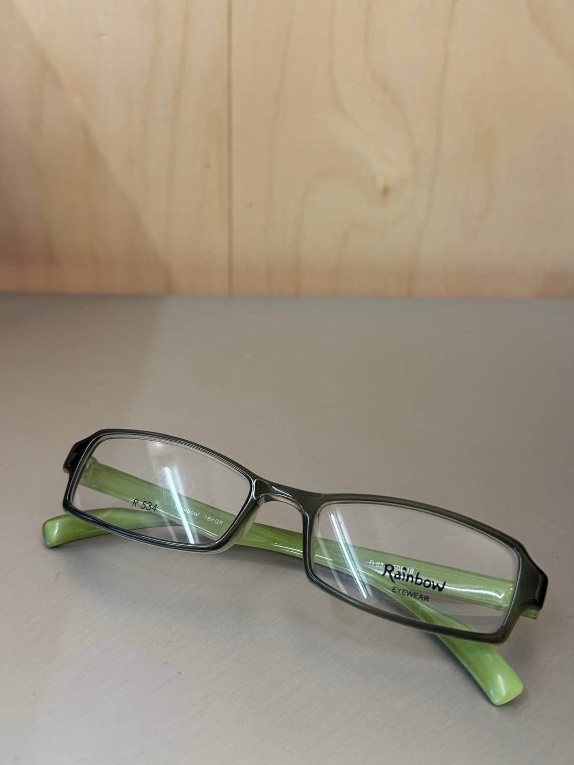 올리브 그린 포인트 스퀘어 프레임 상품이미지1