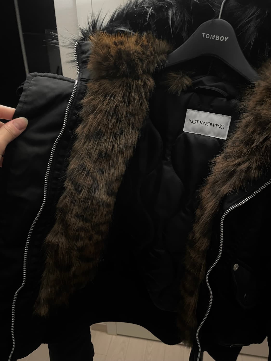 낫노잉 Fur Trim MA-1 Padded Jumper 상품이미지5