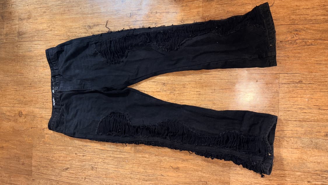 엑스트라오디너리 데미지 팬츠 상품이미지1