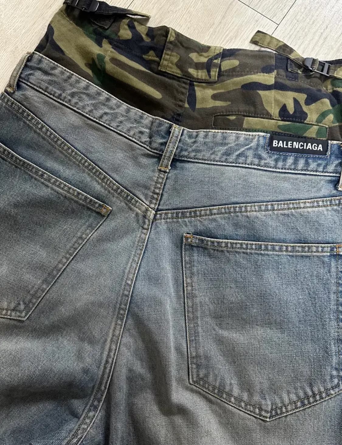 [s]발렌시아가 더블 레이어드 카모 데님팬츠 상품이미지4