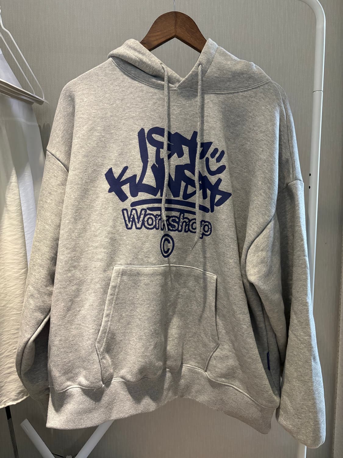 그레이 후드티 상품이미지1