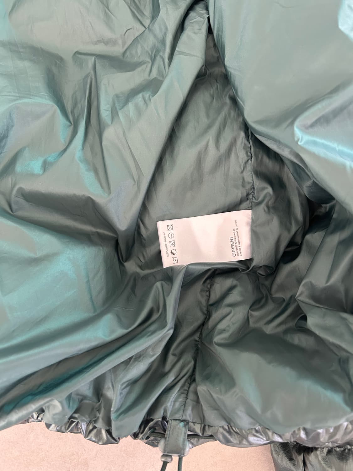 커렌트 후드 탈부착 패딩  상품이미지4