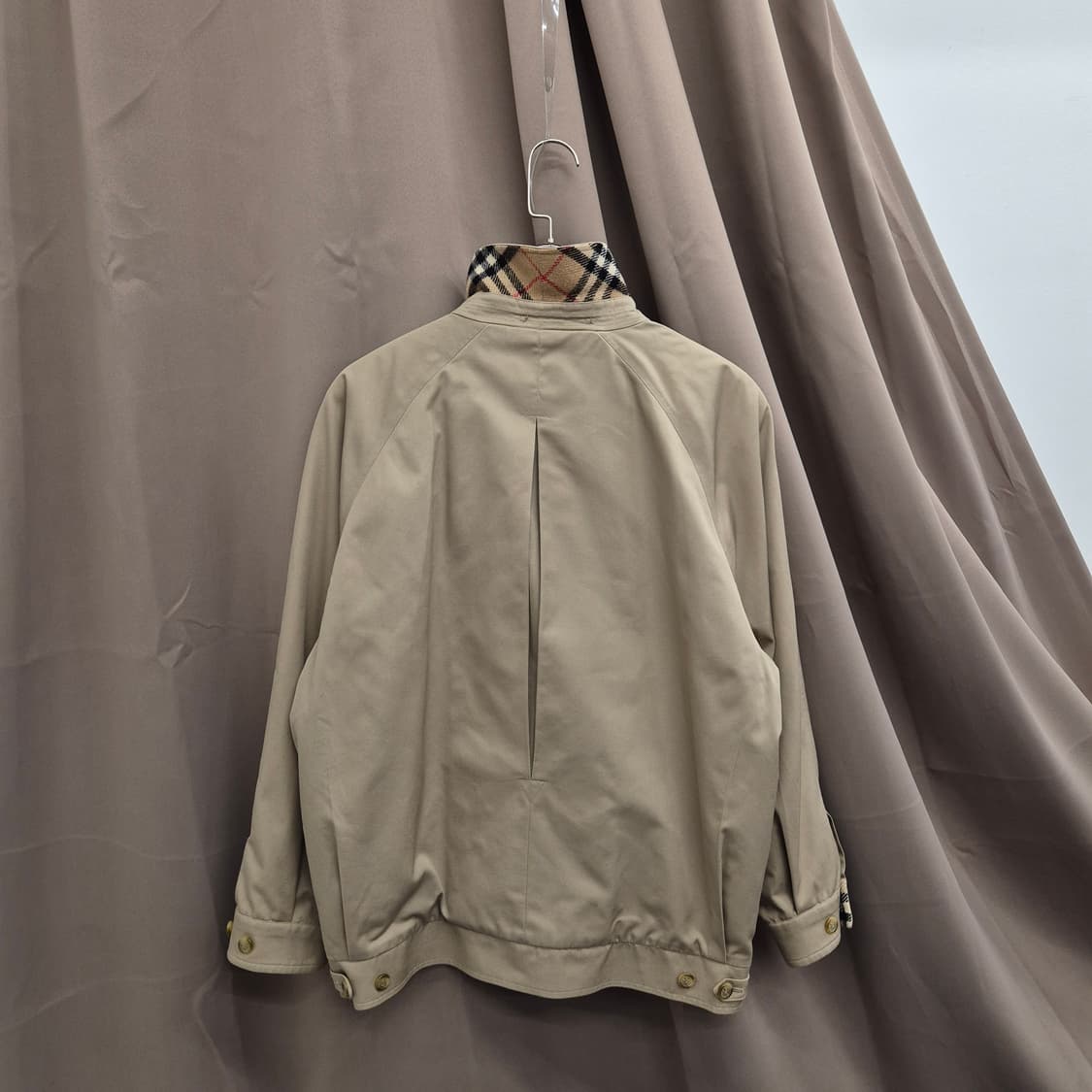 버버리 클래식 노바체크 안감 블루종 자켓 상품이미지5
