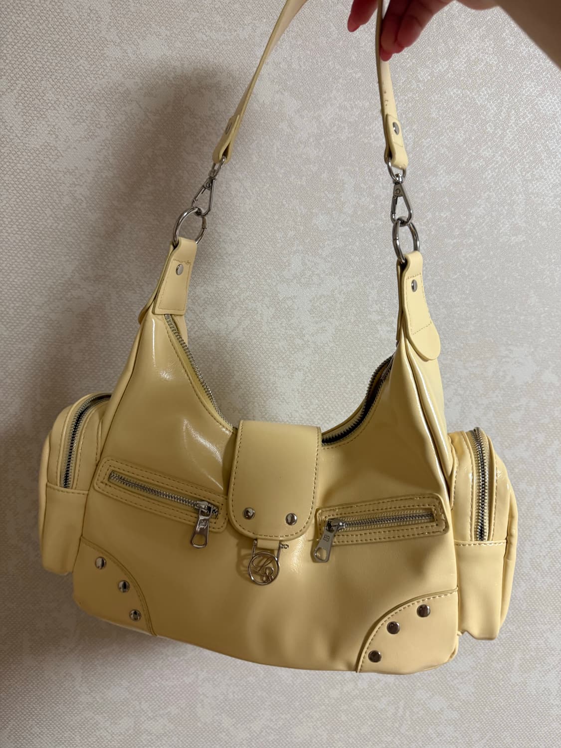 일리고  상품이미지1