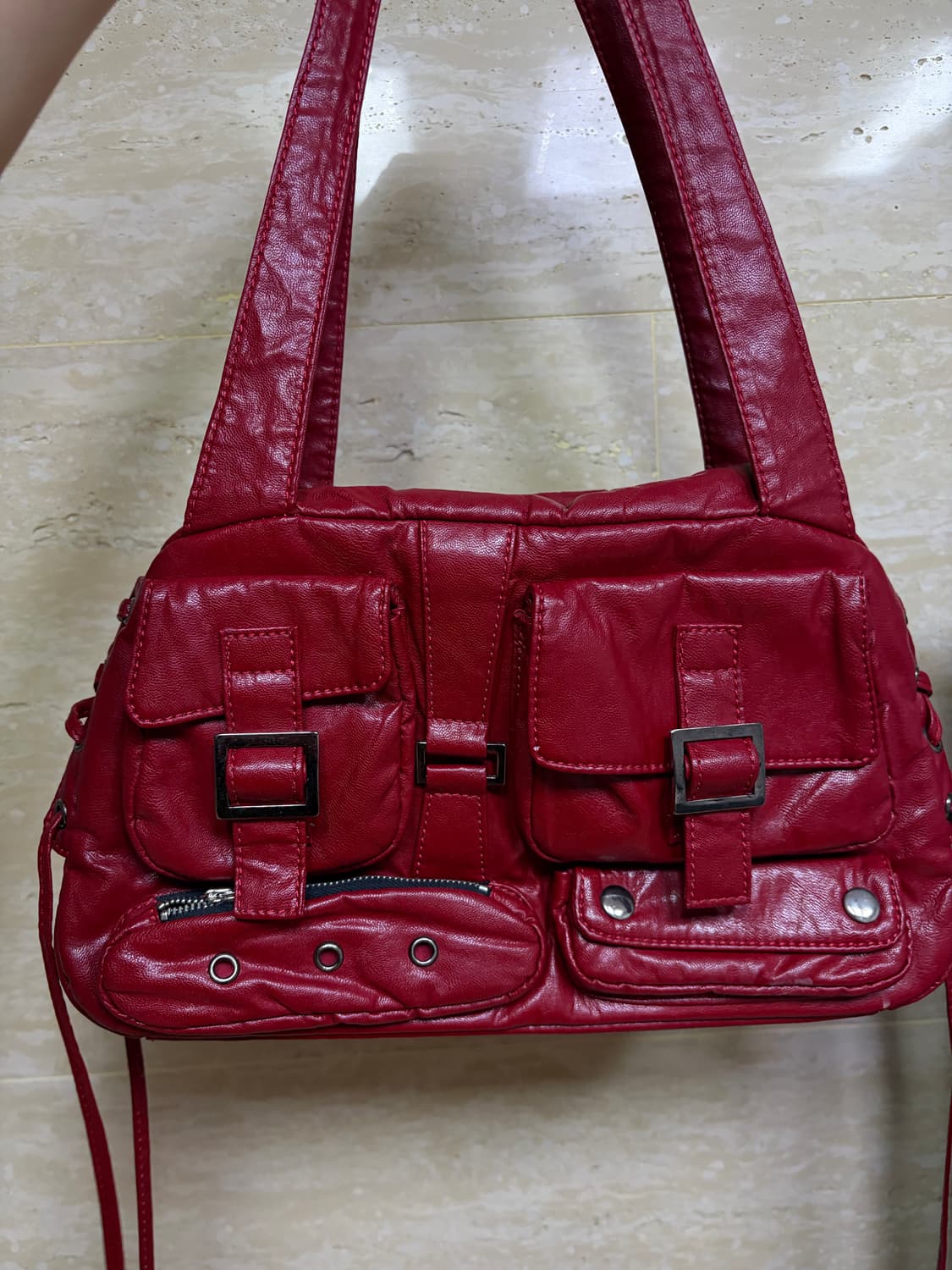 러브이즈트루 숄더백 / 실사 상품이미지3