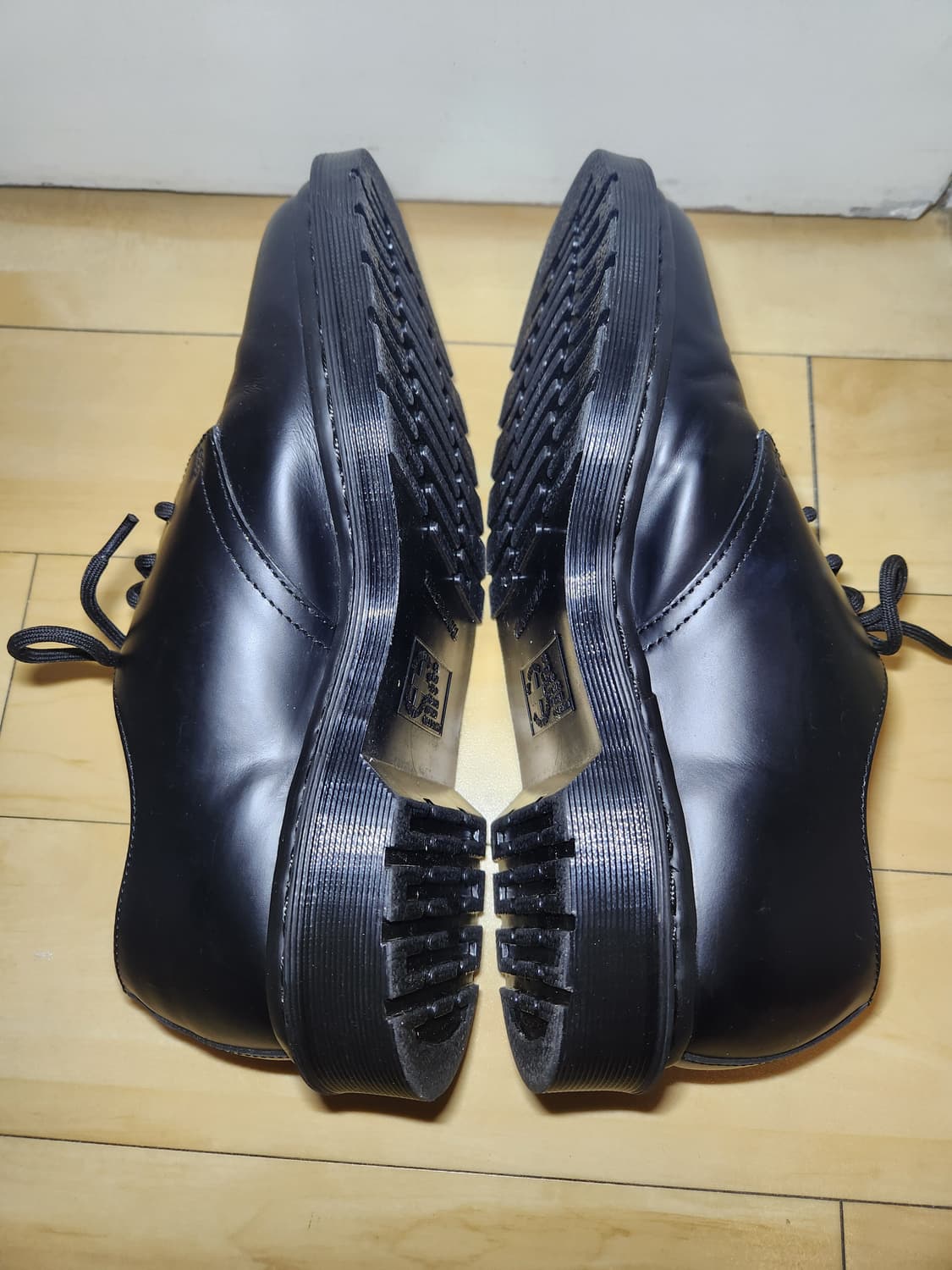 (260)닥터마틴 1461 모노 상품이미지4