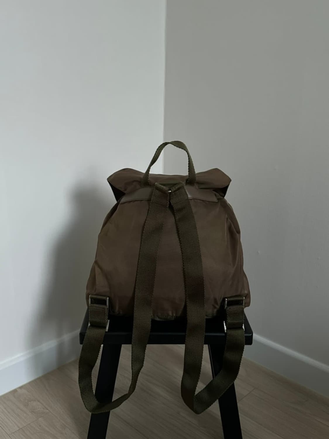 프라다 백팩 카키 상품이미지3