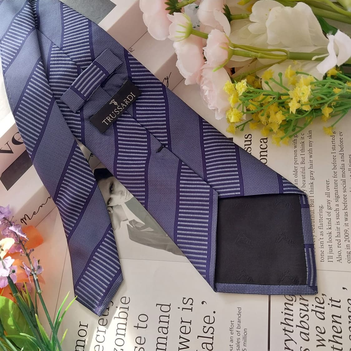 트루사르디 실크 스트라이프 자카드 넥타이 9.4cm A+등급 K1294
 상품이미지5