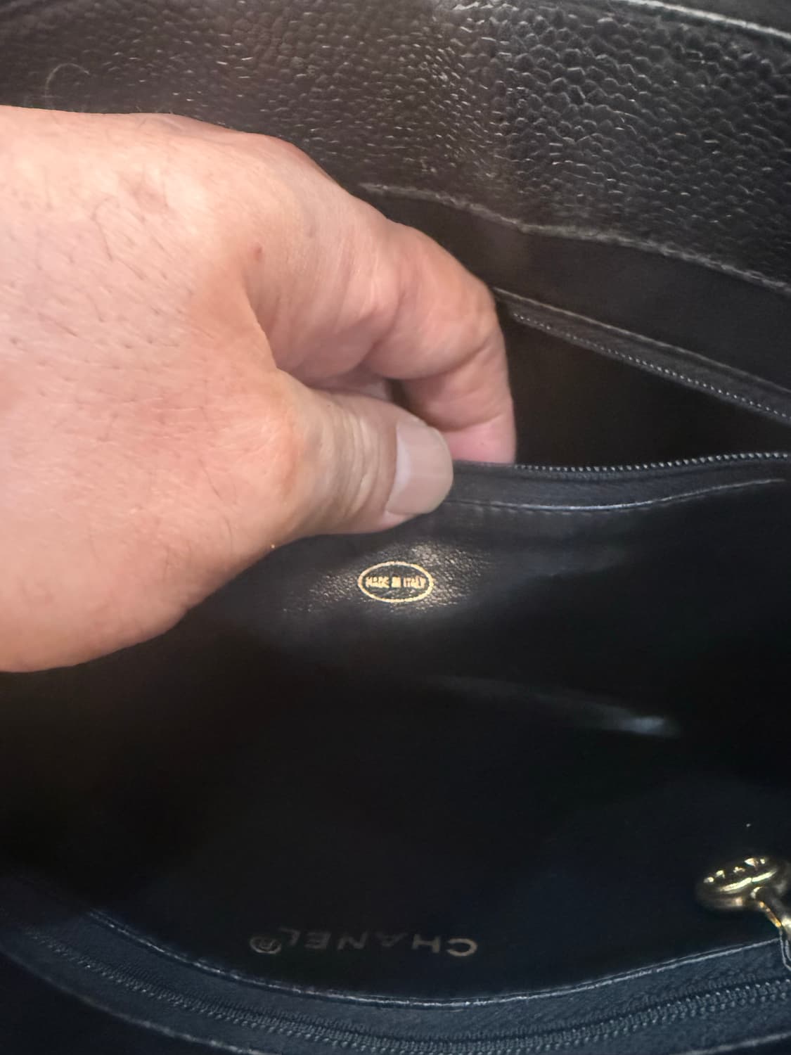 정품 샤넬 캐비어 스킨 체인 숄더백 팝니다 상품이미지8