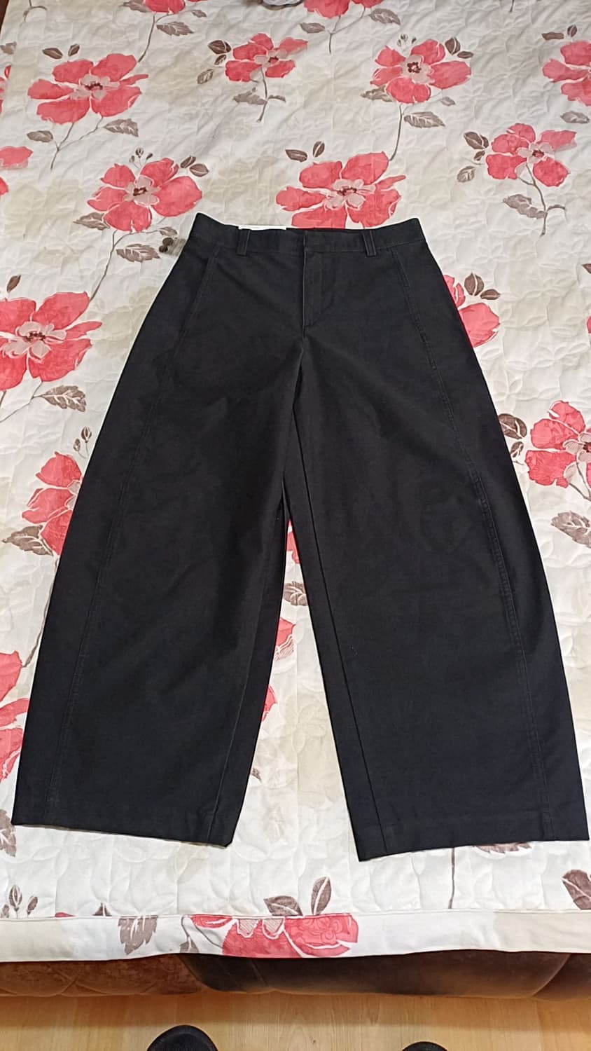 유니클로 미사용 와이드블랙팬츠 29인치 기장95 상품이미지1