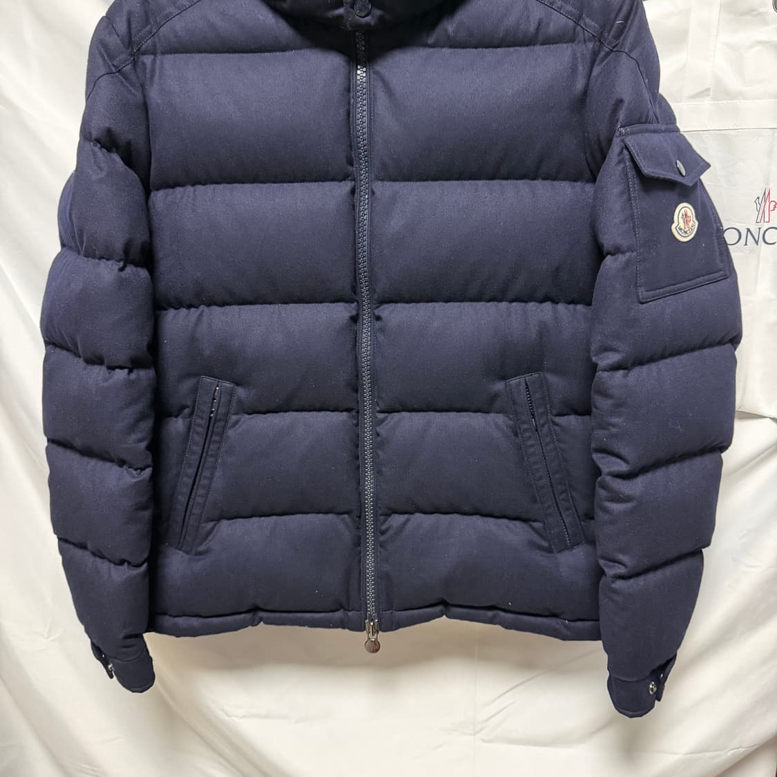 [S급/5] 몽클레어 몽제네브르 패딩 네이비 상품이미지3