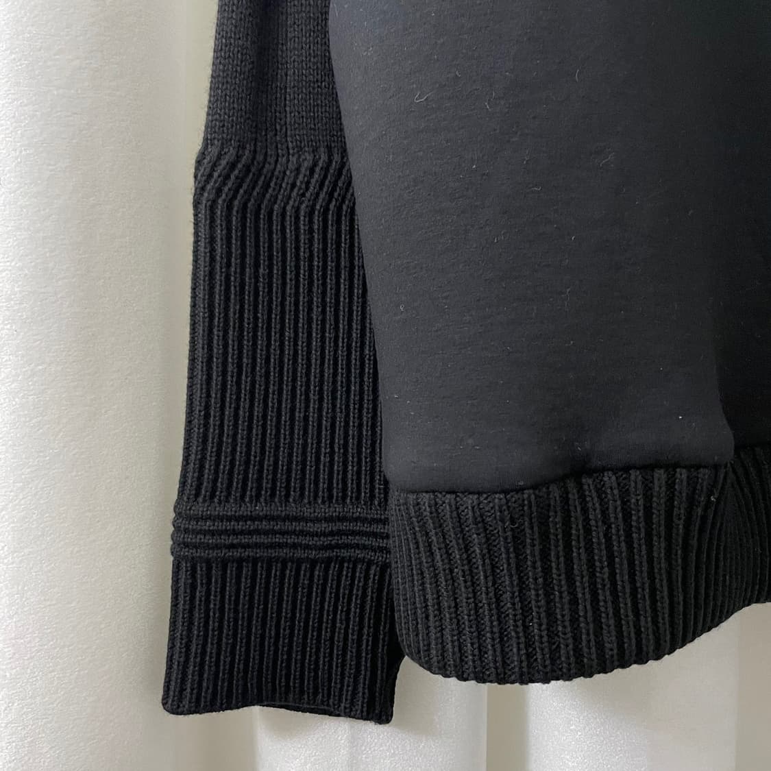 준지 블랙 니트 맨투맨  상품이미지4
