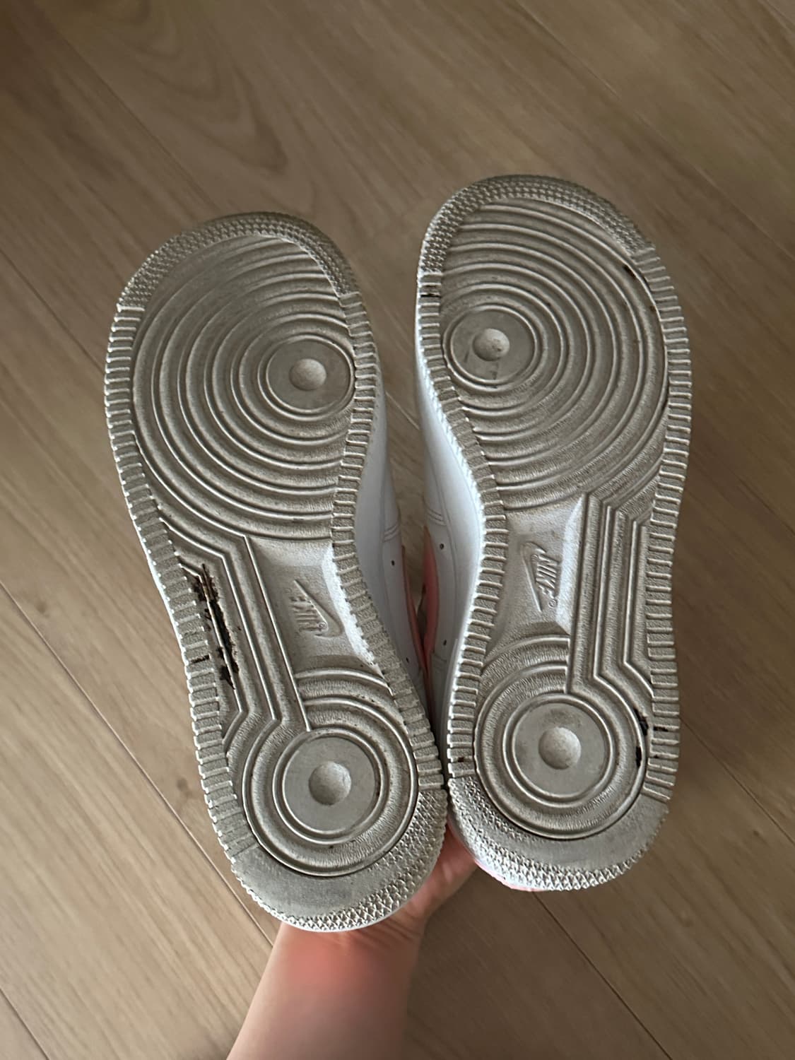 나이키 우먼스 에어포스 1 07 (AH0287-102) 상품이미지6