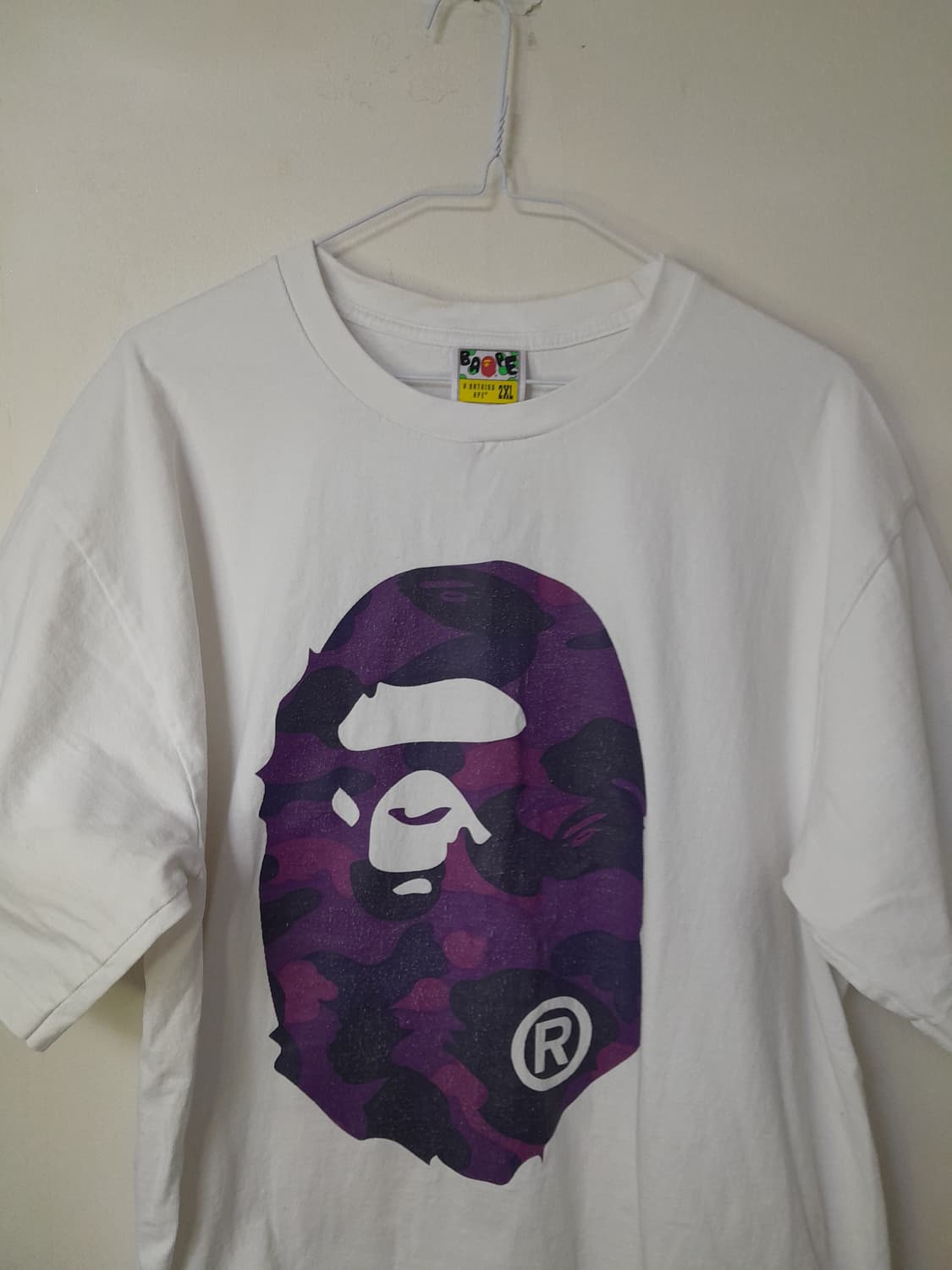 BAPE 컬러 카모 빅에이프 헤드 화이트퍼플 반팔티 2XL/105~110 상품이미지3