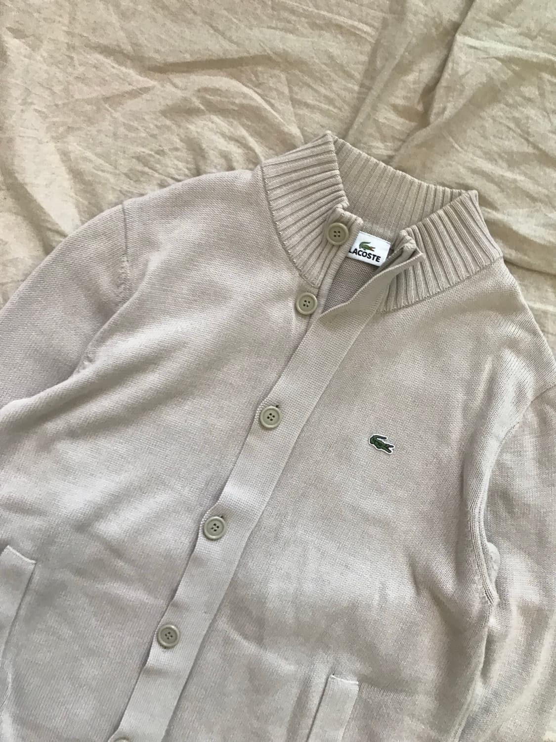 라코스테 로고 베이지 버튼 니트 집업 상품이미지6