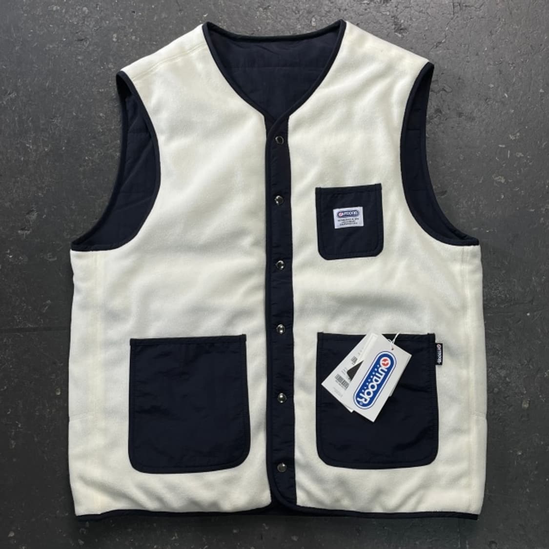 (새상품) 100 아웃도어 프로덕츠 리버시블 조끼 상품이미지1