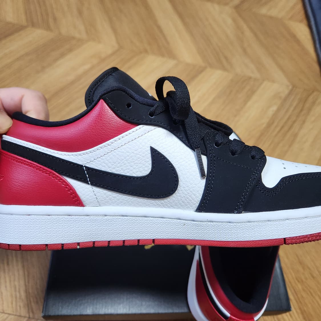 조던1 로우 블랙토팝니다. 상품이미지4