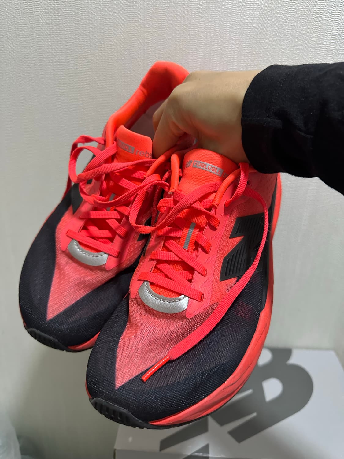 260) 뉴발란스 퓨어셀 레벨v5 레드 팝니다 상품이미지2