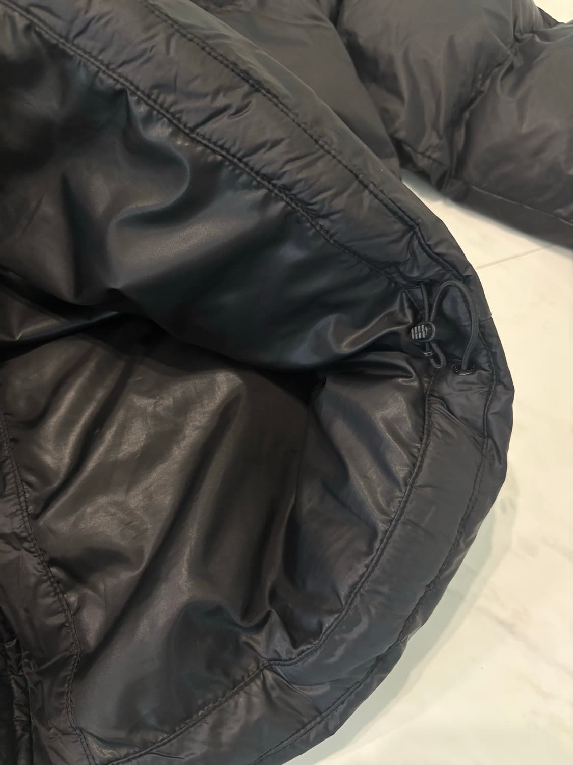 reebok puffer jackt 상품이미지4