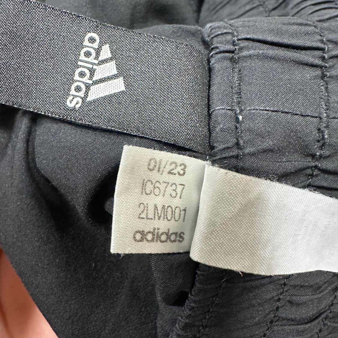✨ (바배) 아디다스 블랙 카고 반바지  상품이미지5