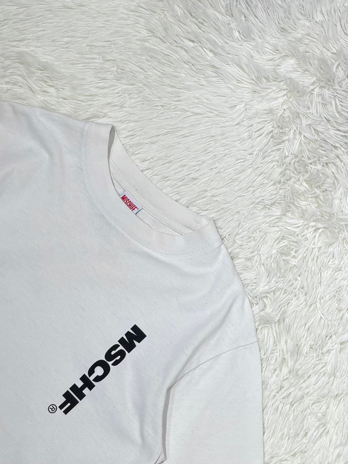 미스치프 스펠로고 화이트 반팔 상품이미지4