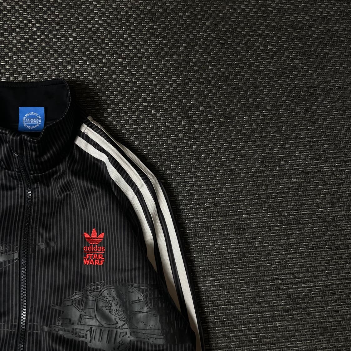 아디다스 스타워즈 블랙 스트라이프 트랙탑 져지 상품이미지3