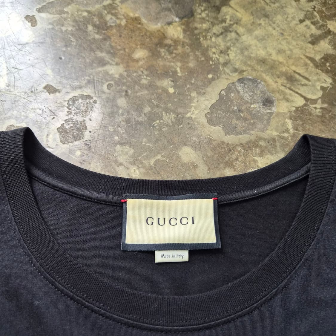 L) GUCCI 구찌 인터로킹 반팔티 구찌 GG 로고 반팔 티셔츠 상품이미지3