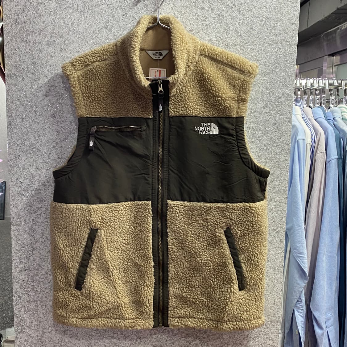 노스페이스 브라운 플리스 베스트 B3423 상품이미지2