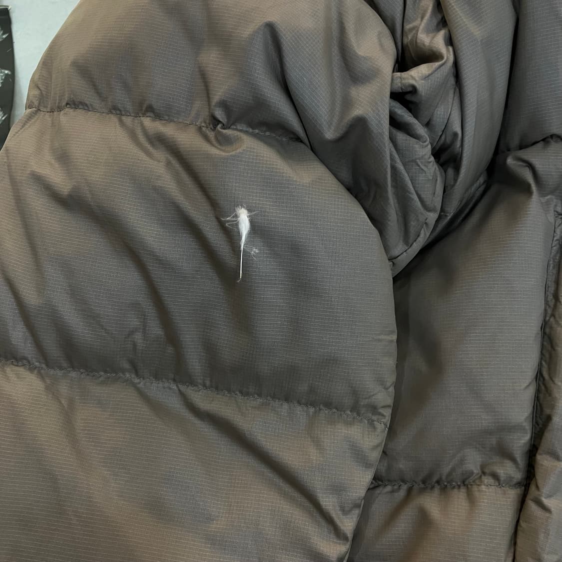 90's 노스페이스 700 센터 로고 레트로 눕시 패딩 M 상품이미지6