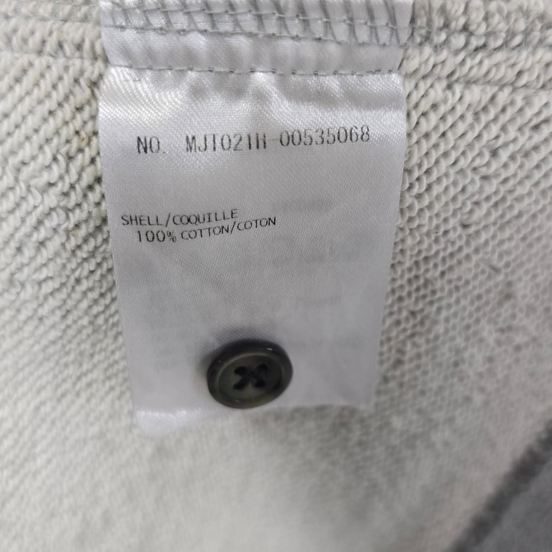 톰브라운 사선 완장 맨투맨 4사이즈 105 판매 상품이미지8